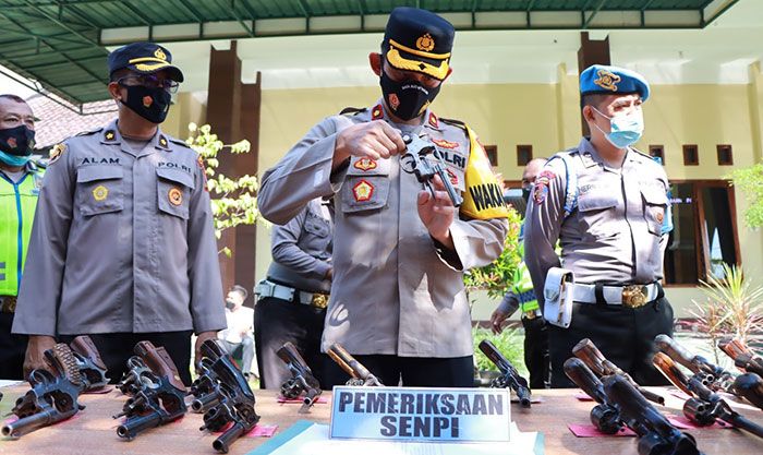 Antisipasi Penyalahgunaan Senjata Api, Polres Kediri Gelar Pemeriksaan Antisipasi Penyalahgunaan Senjata Api, Polres Kediri Gelar Pemeriksaan