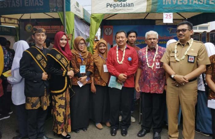 Gelar Education Fair, Dispendik Hadirkan Puluhan Perguruan Tinggi dari Jawa Timur dan Yogyakarta Gelar Education Fair, Dispendik Hadirkan Puluhan Perguruan Tinggi dari Jawa Timur dan Yogyakarta