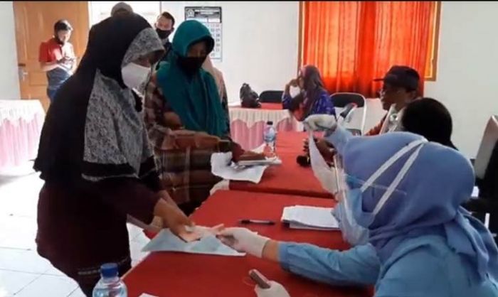 773 Warga Kecamatan Kayen Kidul Terima Bantuan Jaring Pengaman Sosial 773 Warga Kecamatan Kayen Kidul Terima Bantuan Jaring Pengaman Sosial
