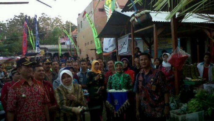 Perlancar Arus Lalin, Bupati Kediri Relokasi Pasar Tumpah Perlancar Arus Lalin, Bupati Kediri Relokasi Pasar Tumpah
