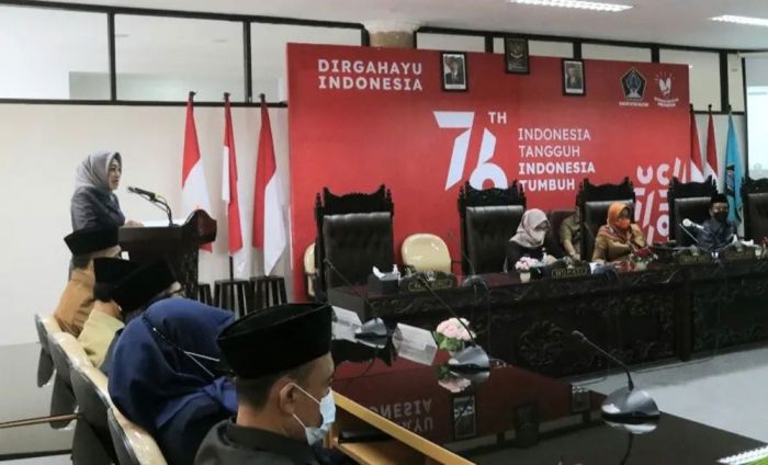 DPRD Kabupaten Blitar Gelar Paripurna LKPJ Bupati Tahun 2021 DPRD Kabupaten Blitar Gelar Paripurna LKPJ Bupati Tahun 2021
