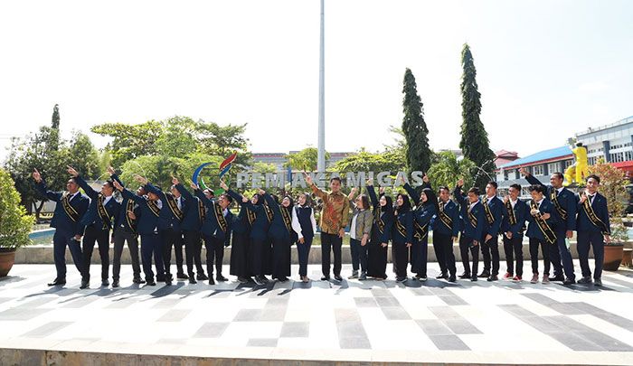 PT KPI Tampung Puluhan Warga Tuban yang Lulus dari PEM Akamigas PT KPI Tampung Puluhan Warga Tuban yang Lulus dari PEM Akamigas