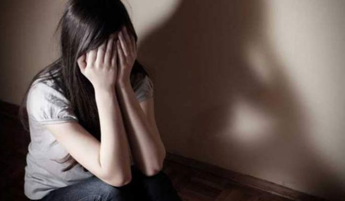 Miris, Remaja ini Jadi Korban Pencabulan Ayah Kandungnya Sendiri Sejak Umur 5 Tahun hingga Dewasa Miris, Remaja ini Jadi Korban Pencabulan Ayah Kandungnya Sendiri Sejak Umur 5 Tahun hingga Dewasa