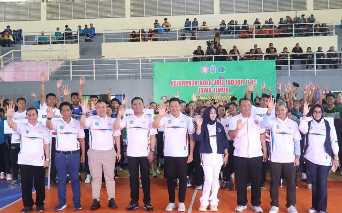 Diikuti Puluhan Klub, Forkopimda Sidoarjo Buka Kejurprov Jatim Bola Voli U-15 Diikuti Puluhan Klub, Forkopimda Sidoarjo Buka Kejurprov Jatim Bola Voli U-15