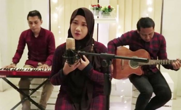 Di tengah Virus Corona, Pria Asal Probolinggo Ciptakan Lagu “Selamatkanlah Ramadhan Untukku” Di tengah Virus Corona, Pria Asal Probolinggo Ciptakan Lagu “Selamatkanlah Ramadhan Untukku”