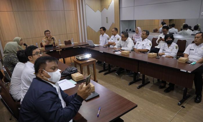 Maksimalkan Layanan Kesehatan Masyarakat, Pemkot Kediri Kembangkan Aplikasi Pengecekan BPJS Maksimalkan Layanan Kesehatan Masyarakat, Pemkot Kediri Kembangkan Aplikasi Pengecekan BPJS
