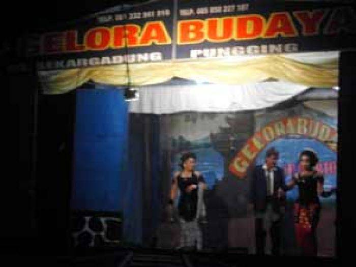 Ruwat Desa Wadungasih, Gelar Ludruk Ruwat Desa Wadungasih, Gelar Ludruk