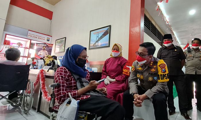 Polres Bangkalan Gelar Vaksinasi Merdeka Semeru untuk Difabel Polres Bangkalan Gelar Vaksinasi Merdeka Semeru untuk Difabel