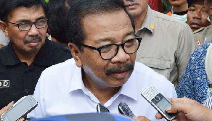 Tarif Jembatan Suramadu Diusulkan Dihapus Tarif Jembatan Suramadu Diusulkan Dihapus