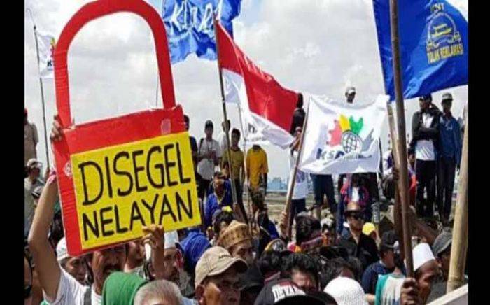 Ribuan Nelayan Segel Pulau G Teluk Jakarta Ribuan Nelayan Segel Pulau G Teluk Jakarta