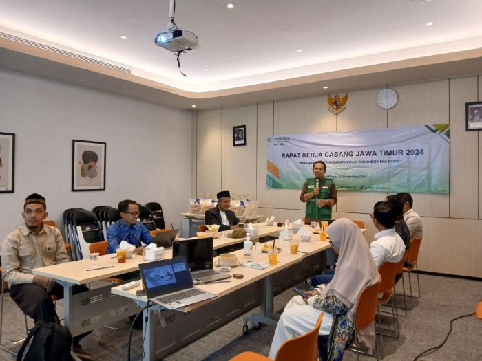 Raker Laznas Yakesma Jatim di Akhir 2024: Fokus Pemberdayaan Ibu Tangguh dan Guru Raker Laznas Yakesma Jatim di Akhir 2024: Fokus Pemberdayaan Ibu Tangguh dan Guru