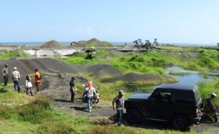 Upaya Jerat Tersangka Baru Kasus Pasir Besi Lumajang, Tim Kejati Tinjau Lokasi