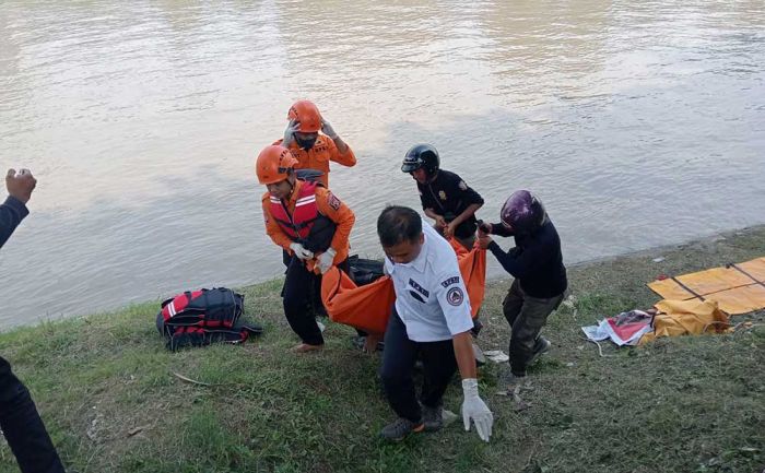 Pemancing di Kali Jagir Tewas Tercebur Pemancing di Kali Jagir Tewas Tercebur
