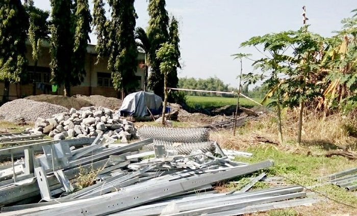 Takut Ganggu Kesehatan, Warga Perak Jombang Tolak Pendirian Tower Seluler Takut Ganggu Kesehatan, Warga Perak Jombang Tolak Pendirian Tower Seluler