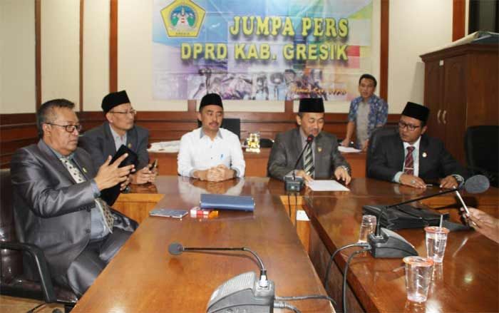 DPRD Gresik Minta Pengumuman Hasil Lelang Pejabat Dipercepat