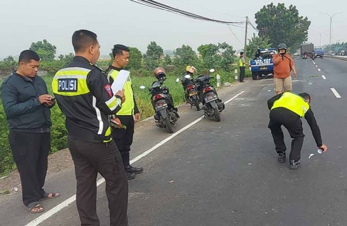 Pemotor di Jombang Tewas Usai Tabrak Truk Parkir