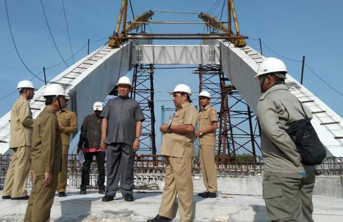Jembatan Gantung Bojonegoro - Trucuk juga Diproyeksikan Jadi Tempat Wisata Jembatan Gantung Bojonegoro - Trucuk juga Diproyeksikan Jadi Tempat Wisata