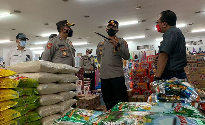 Jelang Libur Nataru, Kapolres Probolinggo Tinjau Penerapan Protokol Kesehatan di 2 Tempat Ini Jelang Libur Nataru, Kapolres Probolinggo Tinjau Penerapan Protokol Kesehatan di 2 Tempat Ini