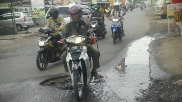 Jalan Sukodono Rusak, Sering Kecelakaan Lalu Lintas
