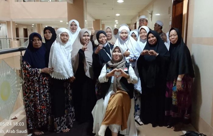 Kunjungi Jemaah Haji Sumenep di Makkah, Ning Lia Ingatkan Kesiapan Fisik Jelang Armuzna