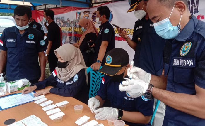 Jelang Puncak Arus Mudik Lebaran: Armada Bus Dicek Kelayakan, Puluhan Sopir Jalani Tes Urine Jelang Puncak Arus Mudik Lebaran: Armada Bus Dicek Kelayakan, Puluhan Sopir Jalani Tes Urine