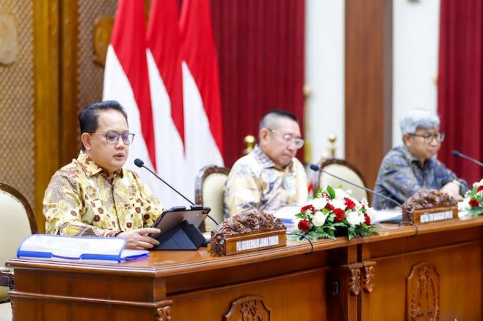 Rapat Bersama Banggar DPR-RI, Pj. Gubernur Jatim: Momen Salurkan Aspirasi Pembangunan Daerah Rapat Bersama Banggar DPR-RI, Pj. Gubernur Jatim: Momen Salurkan Aspirasi Pembangunan Daerah