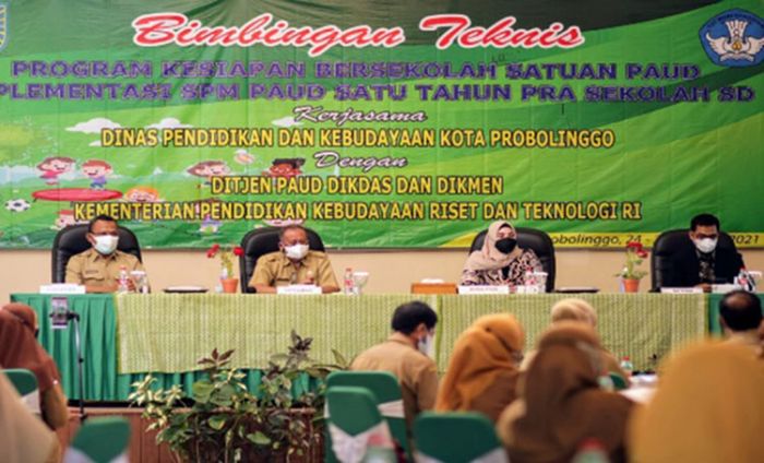 Disdikbud Kota Probolinggo Gelar Bimtek Program Kesiapan Bersekolah Anak Usia Dini Disdikbud Kota Probolinggo Gelar Bimtek Program Kesiapan Bersekolah Anak Usia Dini