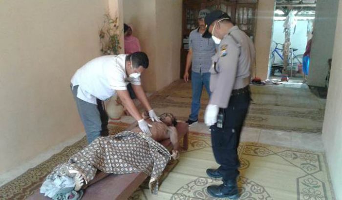 Warga Kedunggalar Ngawi Ditemukan Tak Bernyawa di Dalam Rumah Warga Kedunggalar Ngawi Ditemukan Tak Bernyawa di Dalam Rumah