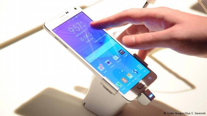Samsung Lempar Note 4 Samsung Lempar Note 4