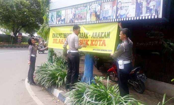 Jaga Kondusifitas, Polres Tuban Bakal Razia Arak-arakan dan Knalpot Brong Saat Malam Tahun Baru Jaga Kondusifitas, Polres Tuban Bakal Razia Arak-arakan dan Knalpot Brong Saat Malam Tahun Baru