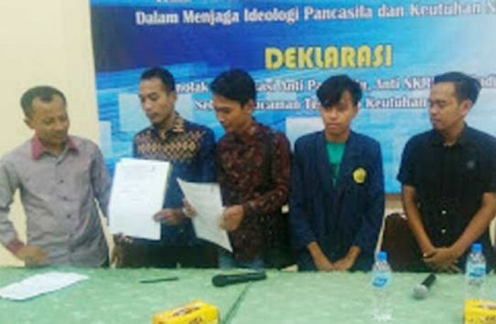 Dema STAIN Pamekasan Deklarasi Tolak Organisasi Anti Pancasila dan NKRI Dema STAIN Pamekasan Deklarasi Tolak Organisasi Anti Pancasila dan NKRI