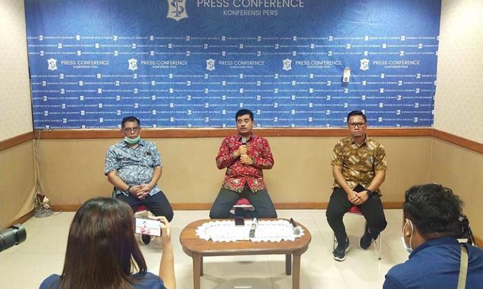 Totalitas Lindungi Warga dari Virus Corona, Pemkot Surabaya Bangun Posko Covid-19 Totalitas Lindungi Warga dari Virus Corona, Pemkot Surabaya Bangun Posko Covid-19