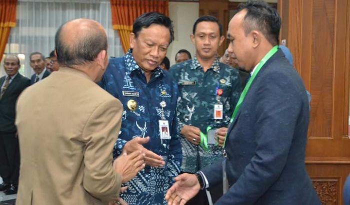 Bupati Sambari Minta Peserta Diklatpim Buat Karya Tulis