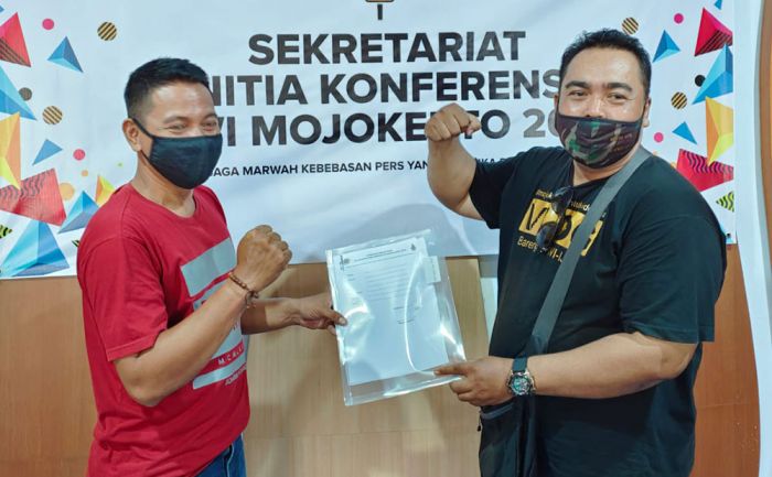 Petahana Ambil Formulir, Bursa Ketua PWI Mojokerto Memanas Petahana Ambil Formulir, Bursa Ketua PWI Mojokerto Memanas