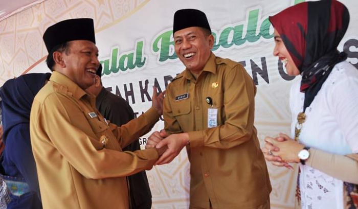 Bupati Sambari Larang OPD Buat Halal Bihalal Tandingan Bupati Sambari Larang OPD Buat Halal Bihalal Tandingan