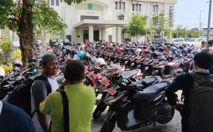 Ratusan Motor Operasional Dinas Pendidikan Kabupaten Pasuruan Dicek Fisik Ratusan Motor Operasional Dinas Pendidikan Kabupaten Pasuruan Dicek Fisik