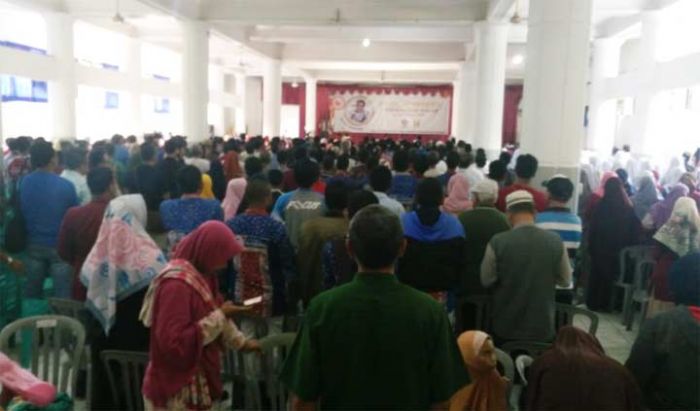 Batal ke Tuban, Rocky Gerung Tetap Isi Acara di Bojonegoro Batal ke Tuban, Rocky Gerung Tetap Isi Acara di Bojonegoro