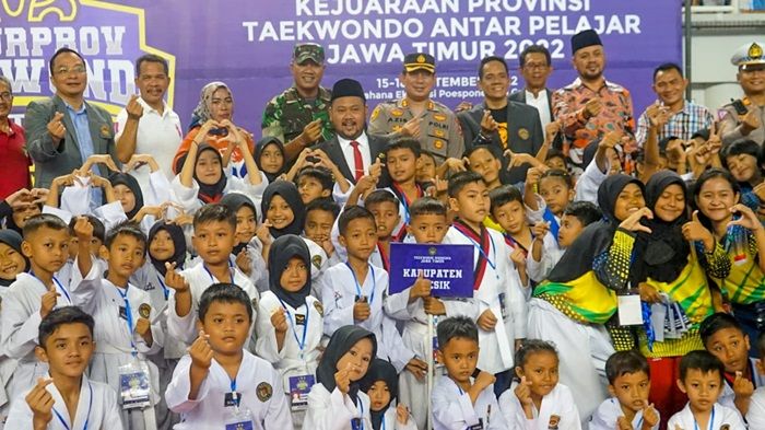 Cari Bibit Atlet Masa Depan Taekwondo, Dandim Gresik Dukung Kejurprov Taekwondo Cari Bibit Atlet Masa Depan Taekwondo, Dandim Gresik Dukung Kejurprov Taekwondo