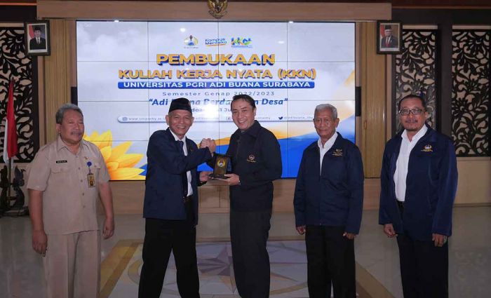 Berdayakan Desa, Unipa Surabaya Terjunkan 1.006 Mahasiswa KKN di Sidoarjo Berdayakan Desa, Unipa Surabaya Terjunkan 1.006 Mahasiswa KKN di Sidoarjo