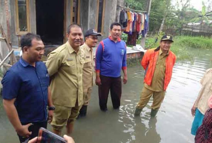 Bupati Pasuruan dan Wagub Tinjau Banjir di Beji Bupati Pasuruan dan Wagub Tinjau Banjir di Beji