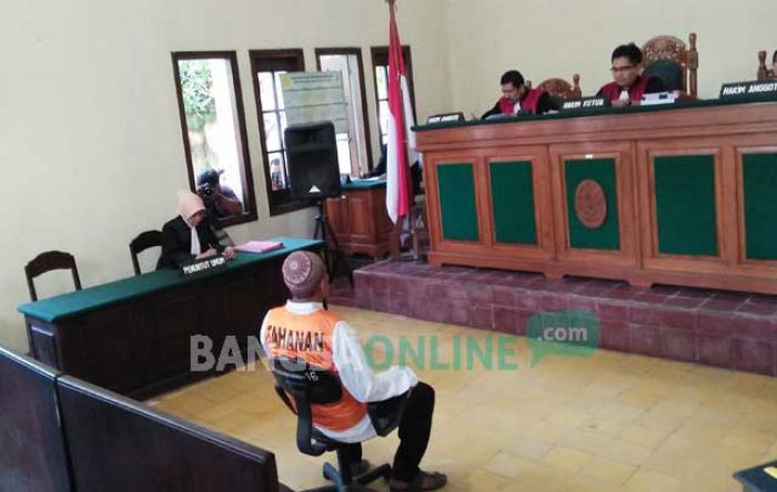 Slamet Daroini Divonis 1,8 Tahun, Terdakwa Penghasutan Penanaman Lahan Kebun Sengon PT Dewi Sri Slamet Daroini Divonis 1,8 Tahun, Terdakwa Penghasutan Penanaman Lahan Kebun Sengon PT Dewi Sri