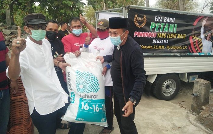 Atasi Kelangkaan Pupuk di Ponorogo, Sugiri Sancoko Tawarkan Program Yarnen ke Petani Atasi Kelangkaan Pupuk di Ponorogo, Sugiri Sancoko Tawarkan Program Yarnen ke Petani