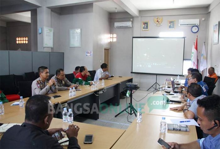 Soal Truk Ugal-ugalan, Satlantas Bojonegoro Langsung Sosialisasi ke PEPC Soal Truk Ugal-ugalan, Satlantas Bojonegoro Langsung Sosialisasi ke PEPC