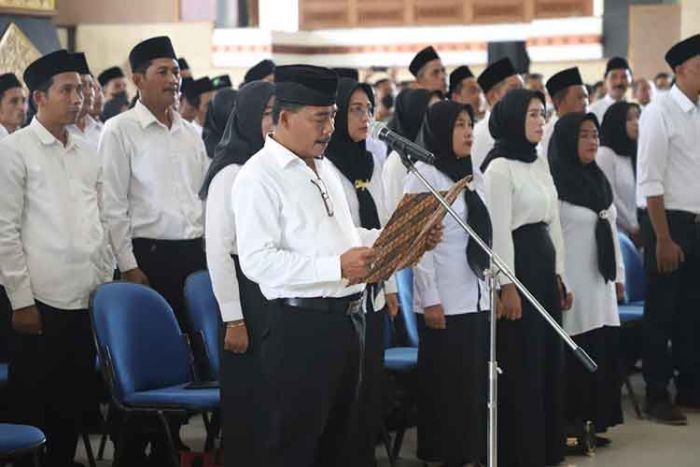 Minimalisir Konflik, Ratusan Cakades Tuban Bacakan Ikrar Damai Minimalisir Konflik, Ratusan Cakades Tuban Bacakan Ikrar Damai