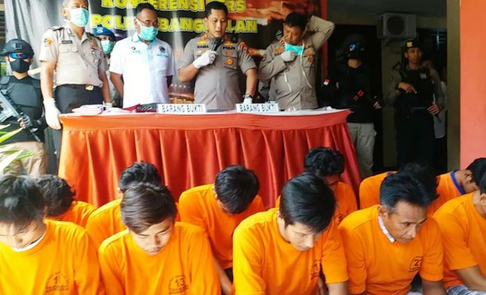 Polres Bangkalan Gulung 11 Tersangka Narkoba, 2 di antaranya Residivis Polres Bangkalan Gulung 11 Tersangka Narkoba, 2 di antaranya Residivis