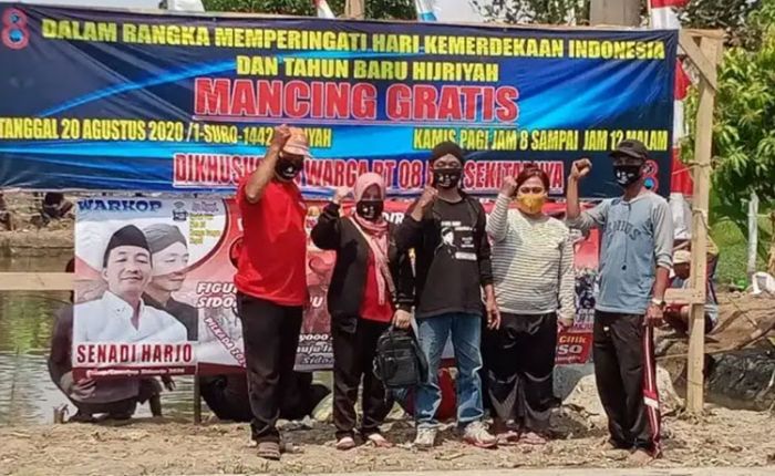 Ajak Warga Dusun Wonokerto Mancing Gratis, Wong Cilik Senadi Harjo Berikan Master Ikan Lele 4 Kg Ajak Warga Dusun Wonokerto Mancing Gratis, Wong Cilik Senadi Harjo Berikan Master Ikan Lele 4 Kg