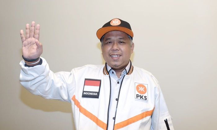 Kang Irwan Kembali Pimpin PKS Jatim Kang Irwan Kembali Pimpin PKS Jatim