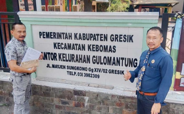 Buntut Berhentikan Pengurus LPMK, Lurah Gulomantung Gresik Bakal Diproses ke PTUN oleh YLBH Buntut Berhentikan Pengurus LPMK, Lurah Gulomantung Gresik Bakal Diproses ke PTUN oleh YLBH