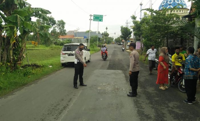 Pasutri di Pamekasan Jadi Korban Tabrak Lari di Jalan Raya Pademawu, Istri Tewas di Tempat Pasutri di Pamekasan Jadi Korban Tabrak Lari di Jalan Raya Pademawu, Istri Tewas di Tempat