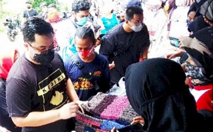 Rehat Sehari, Dhito Lanjutkan Agenda Blusukan ke Pasar Sambi Kediri Rehat Sehari, Dhito Lanjutkan Agenda Blusukan ke Pasar Sambi Kediri